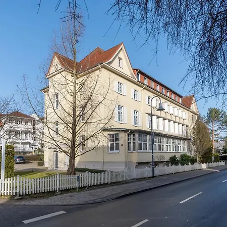 Haus Godewind 10 Mit Balkon Und Strandkorb *